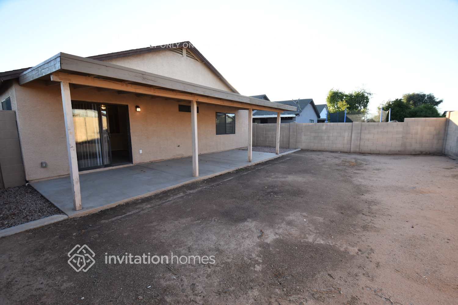 Building Photo - 8522 W Highland Ave