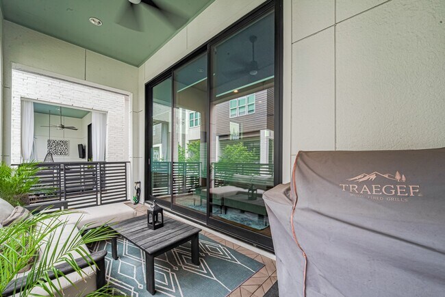 Building Photo - 2608 Rusk St