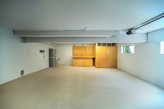 Building Photo - Greenleaf House: A Sustainable and Eco-Friendly Home!