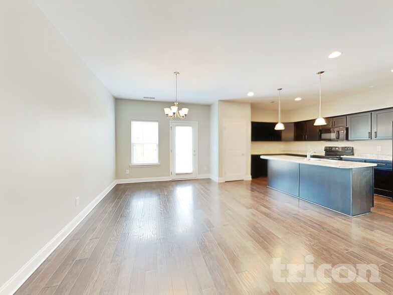 Building Photo - 200 Bexley Way