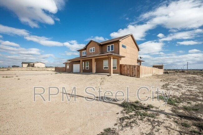 Building Photo - 868 E Sandusky Dr