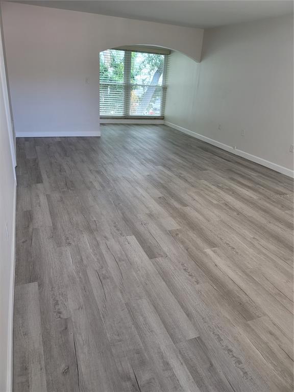 Building Photo - 1100 E Bay Dr