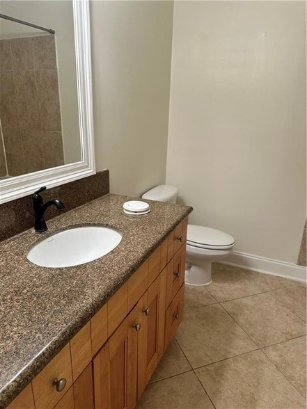 Building Photo - 3008 5th St