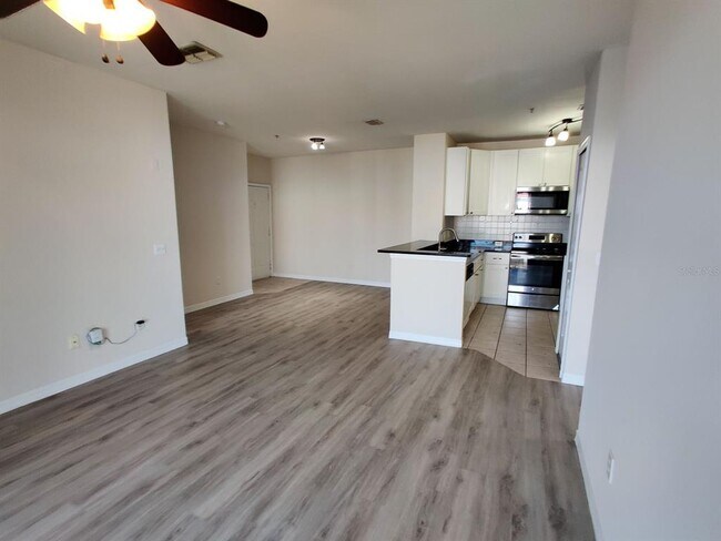 Building Photo - 2651 Maitland Crossing Way