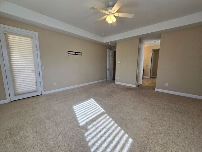 Building Photo - Beautiful Single-Story Home with Upgraded Kitchen & Spacious Backyard in Gated Community