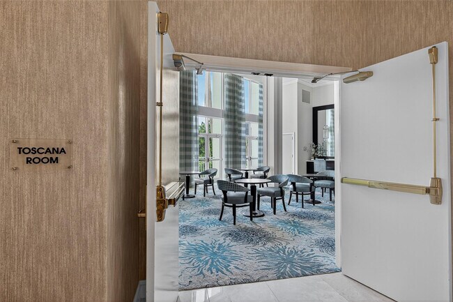 Building Photo - 3700 S Ocean Blvd