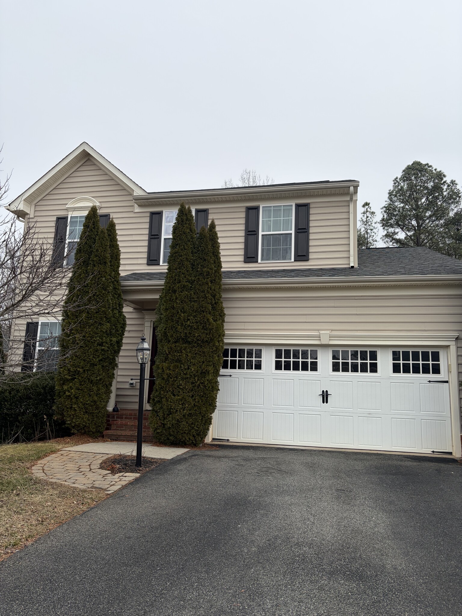 Building Photo - 258 Deer Run Dr