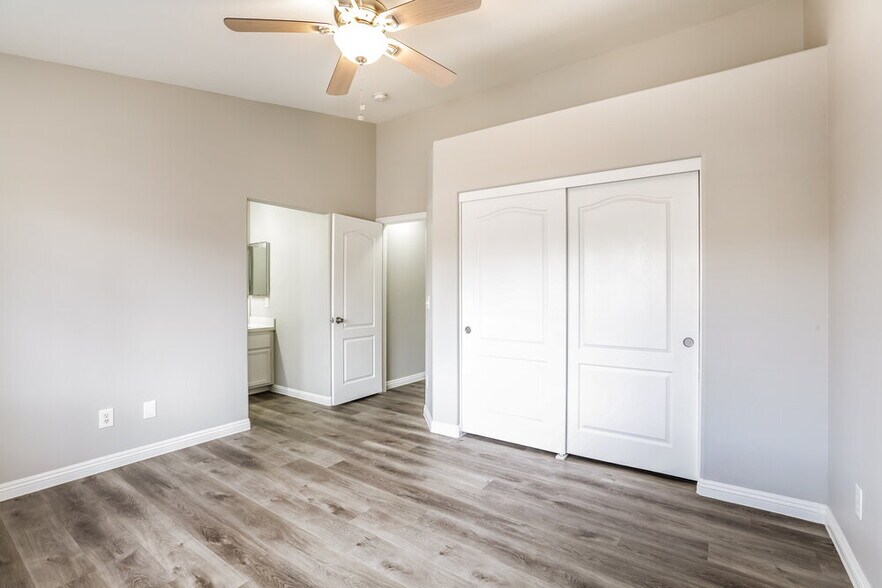 Building Photo - 1916 Fossil Butte Way