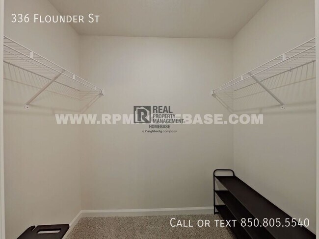 Building Photo - 336 Flounder St