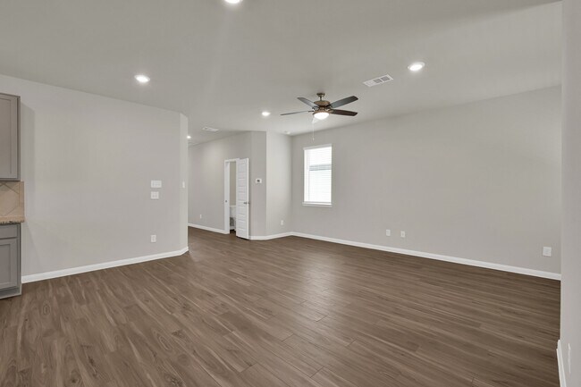 Building Photo - 13244 Musky Dr