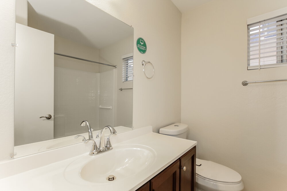 Building Photo - 1111 W Wagoner Rd