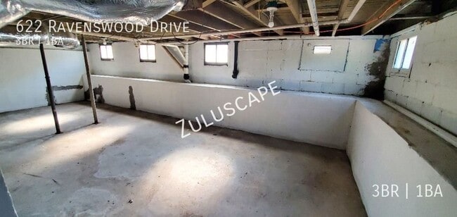 Building Photo - 622 Ravenswood Dr