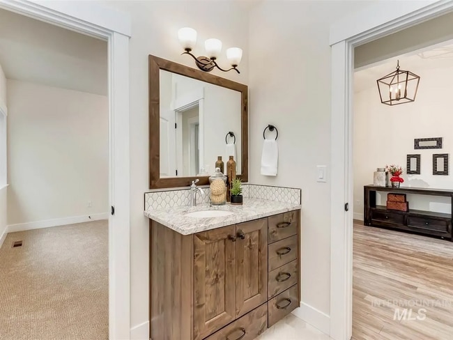 Building Photo - 6631 S Kirra Way