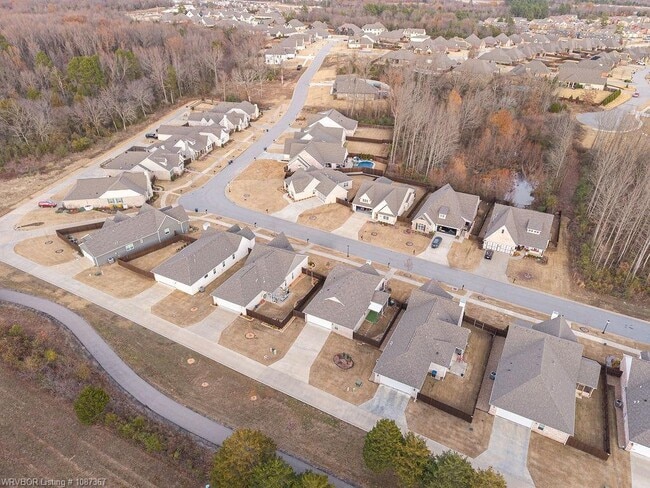 Building Photo - 9512 Shire Valley Ct