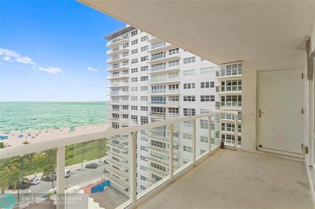 Building Photo - 111 N Pompano Beach Blvd