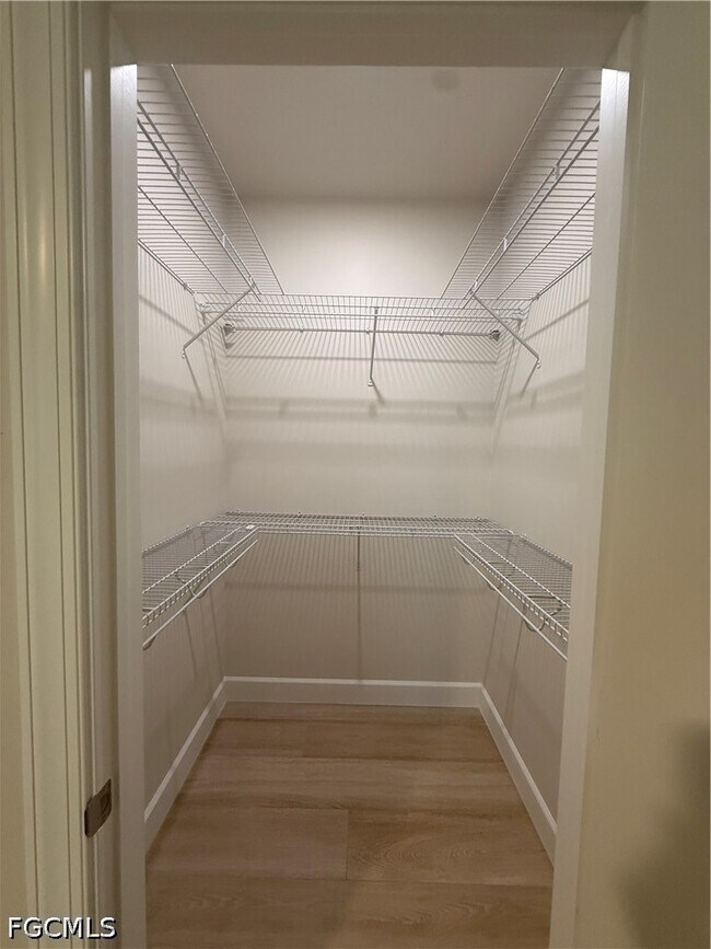 Building Photo - 103 Pennfield St