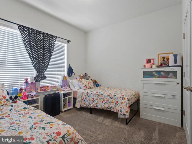 Building Photo - 9508 Townfield Pl
