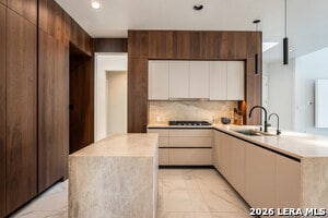 Building Photo - 3514 King Ter
