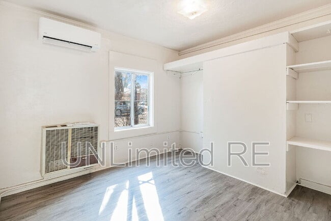 Building Photo - 306 S Humphreys St