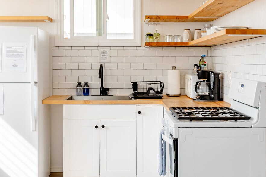 Building Photo - 91-839 Pohakupuna Rd