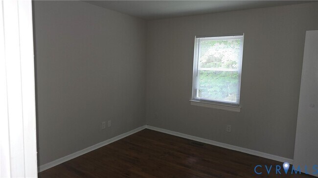 Building Photo - 500 Marbleridge Rd