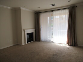 Building Photo - 3360 Maguire Way
