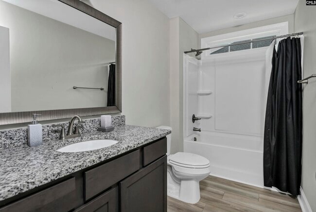 Building Photo - 825 Hidden Point Dr