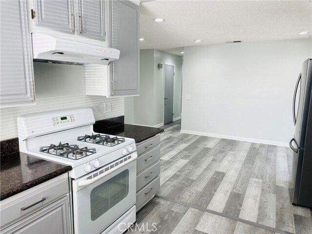Building Photo - 11615 Cielo Ln