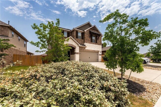 Building Photo - 5413 Traviston Dr
