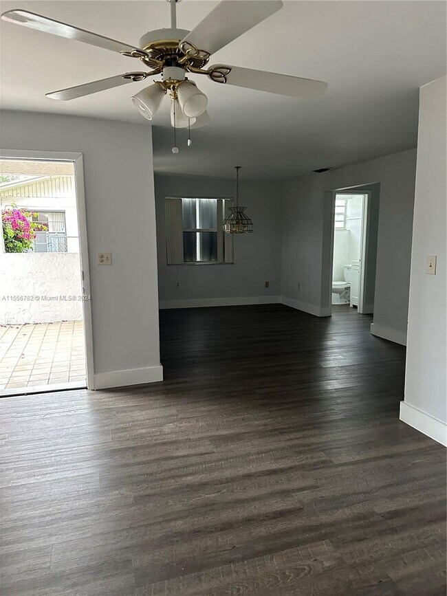 Building Photo - 20535 SW 92nd Ct