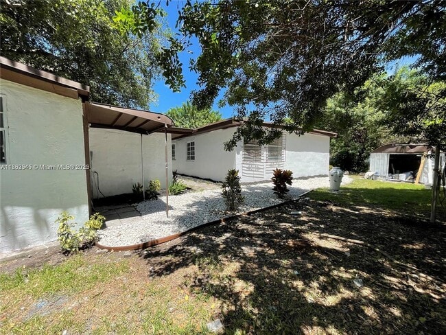 Building Photo - 11730 NW 22nd Ct