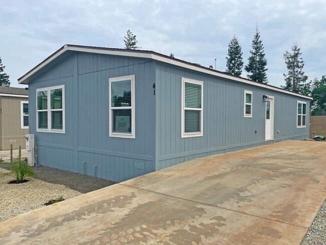 Building Photo - 6656 Pentz Rd