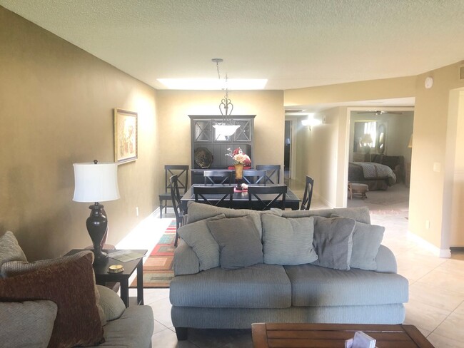 Building Photo - Furnished townhome rental in Sun Lakes Cot...