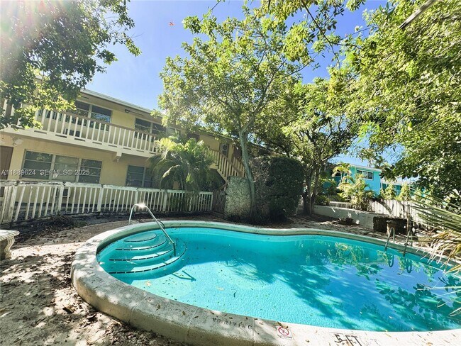 Building Photo - 4317 NE 21st Ave