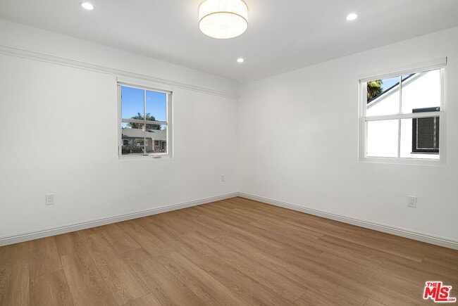 Building Photo - 3268 Butler Ave
