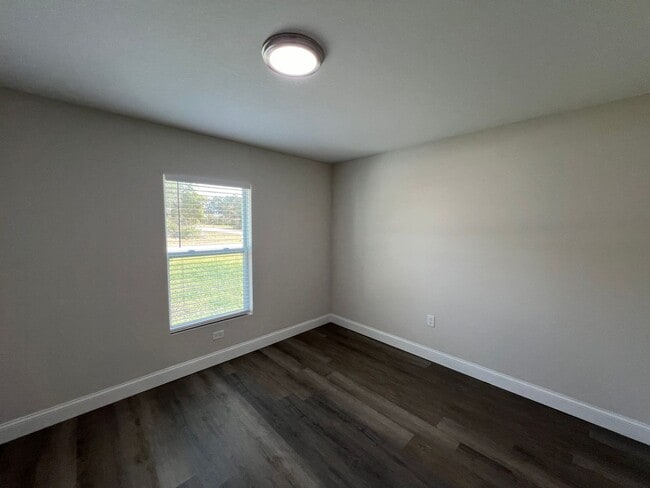 Building Photo - Lovely 3 Bedroom, 2 Bathroom Home in Ocala!!!