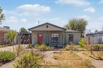 Building Photo - 1333 E Monte Vista Rd