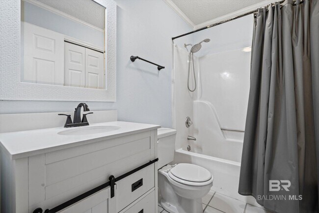 Building Photo - 142 Appomatox Dr