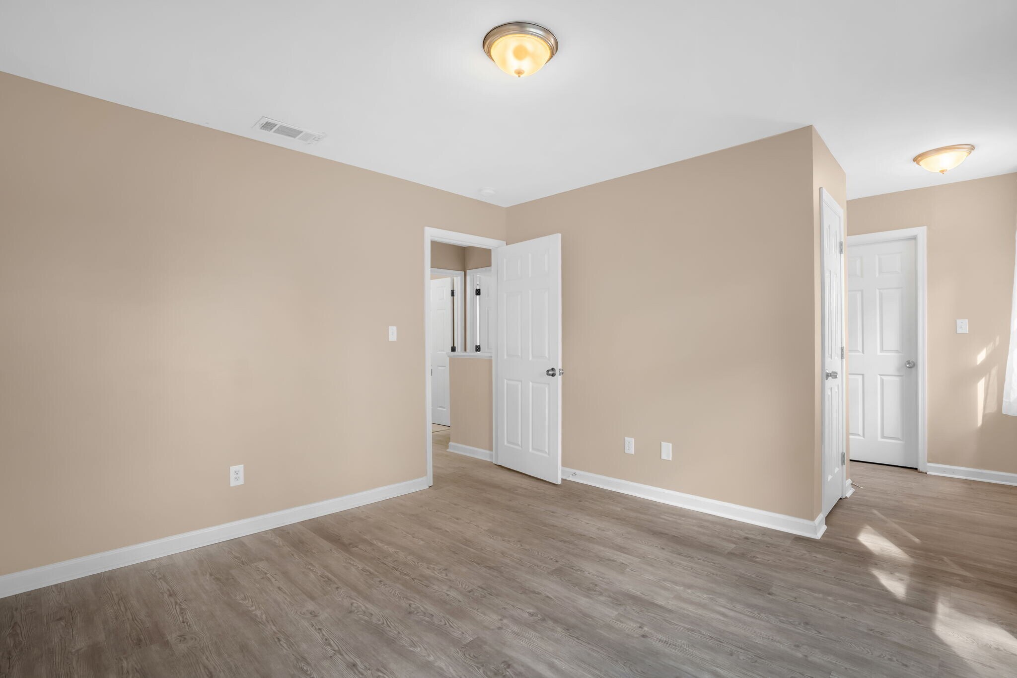 Building Photo - 3101 Cinnamon Cir