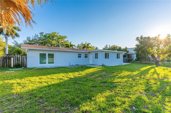 Building Photo - 9375 SW 181st Terrace