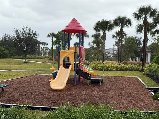 Building Photo - 5483 Cameron Dr