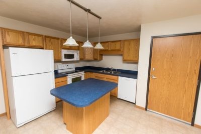 Building Photo - University Avenue Apartments - 405