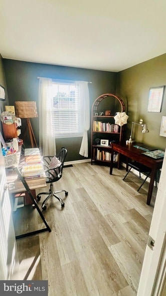 Building Photo - 18310 Timko Ln