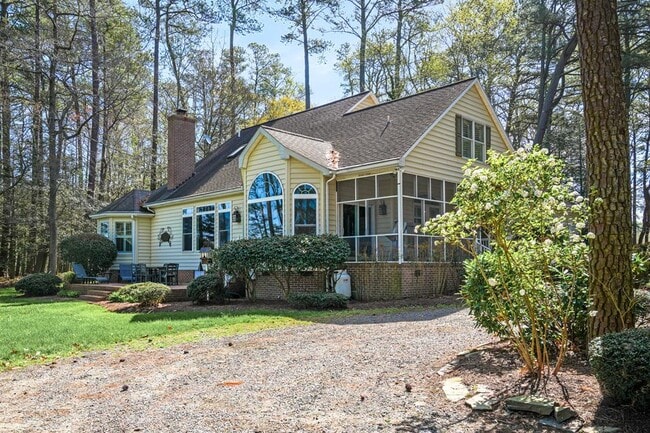 Building Photo - 14279 Eastfield Dr