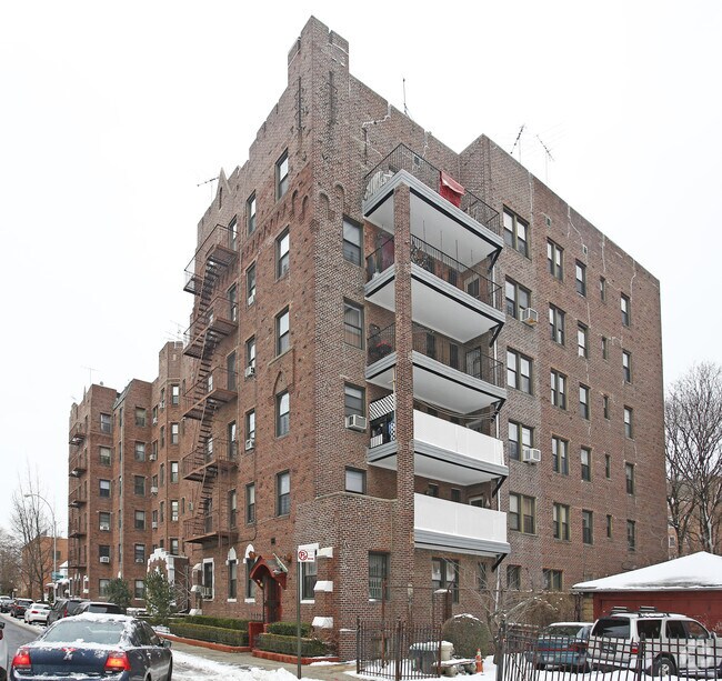Primary Photo - 505 Elmwood Avenue