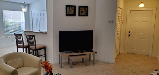 Building Photo - 2075 Borealis Way