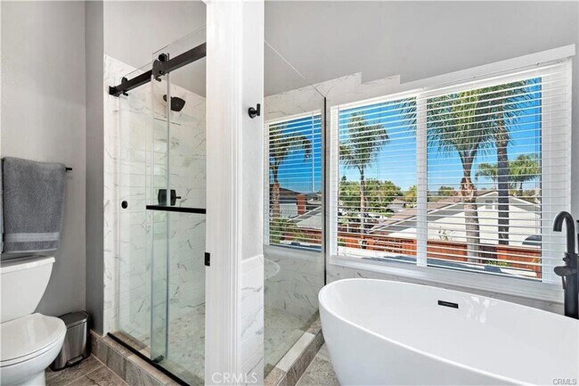 Building Photo - 28371 La Falda