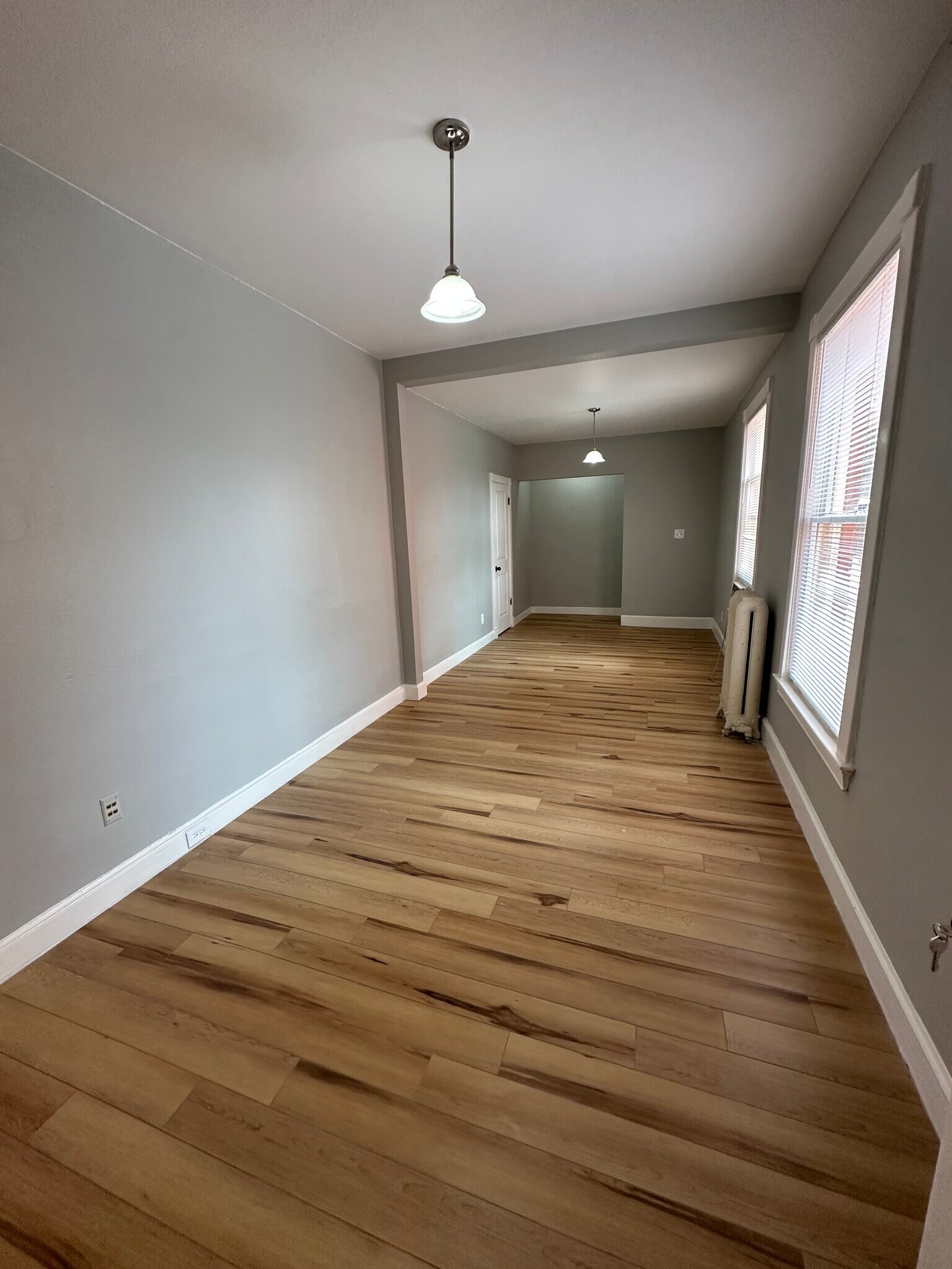 Master bedroom (huge) - 725 N Tejon St