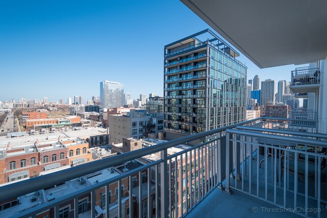 Building Photo - 421 W Huron St