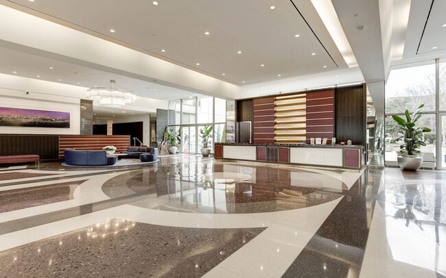 Building Photo - 2111 Richmond Hwy